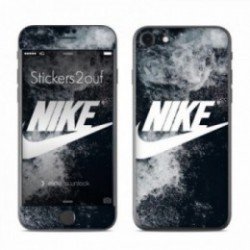 Nike V1 iPhone 7