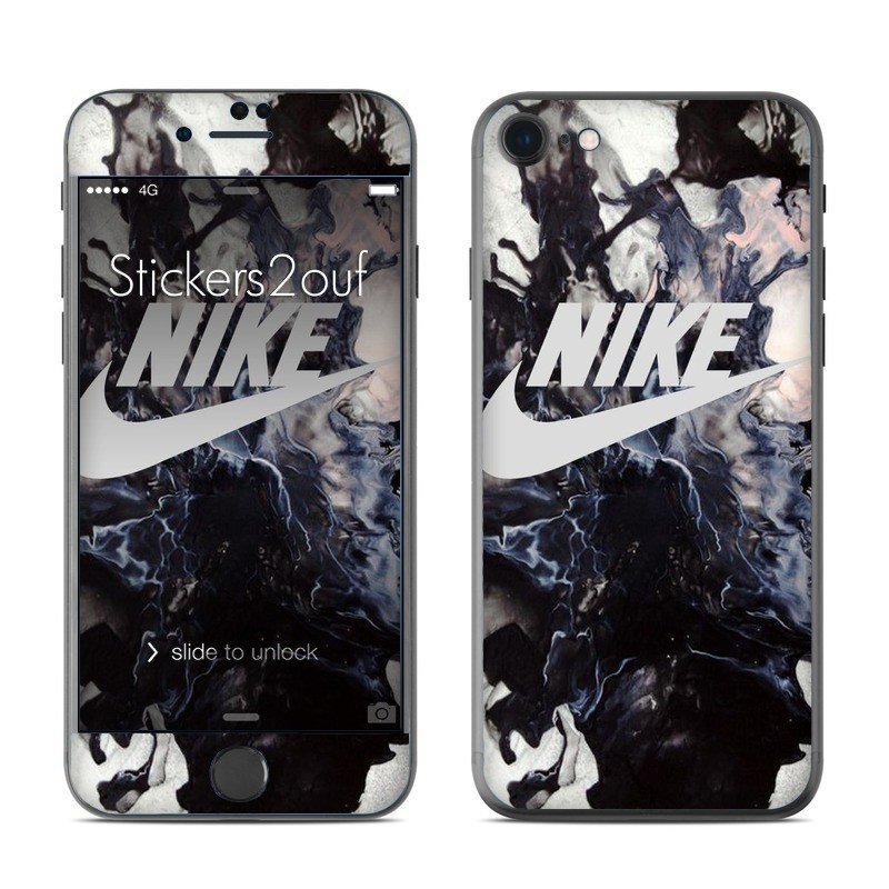 Nike paint iPhone 7